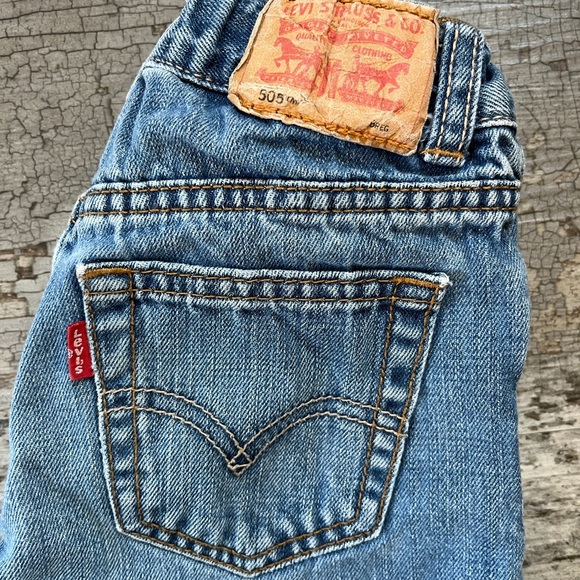 Levi’s kids denim jeans, size 6 regular - Picture 3 of 5
